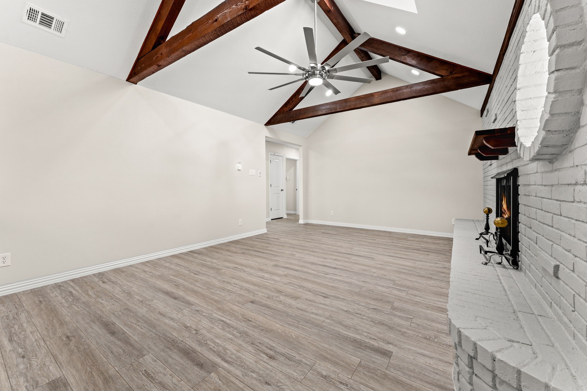 1726 Park Hill Drive , Arlington, TX, 76012 | 20824566 | Realty Texas LLC