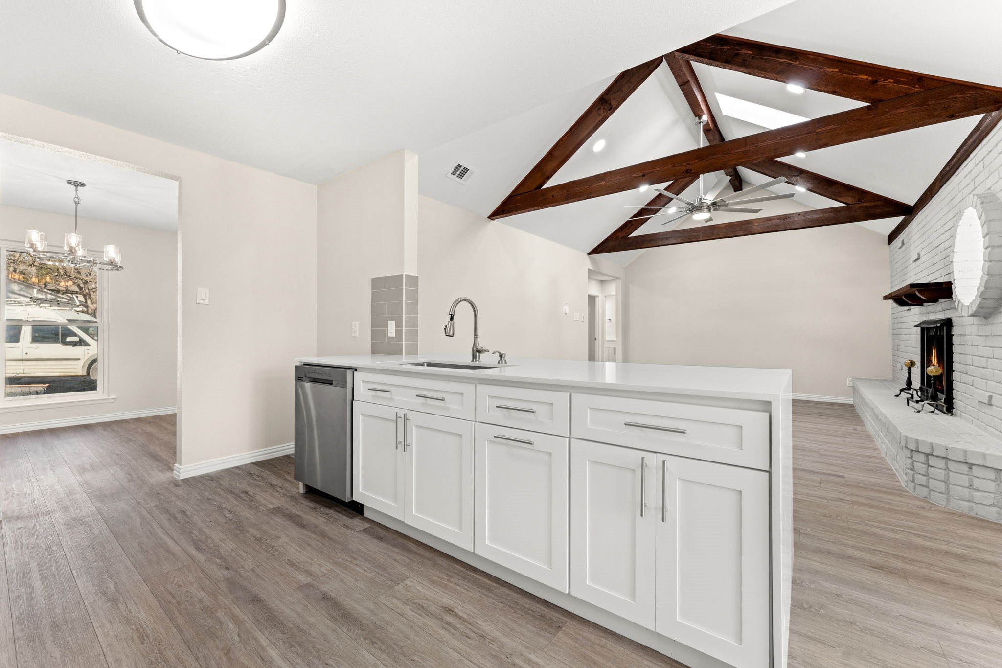 1726 Park Hill Drive , Arlington, TX, 76012 | 20824566 | Realty Texas LLC
