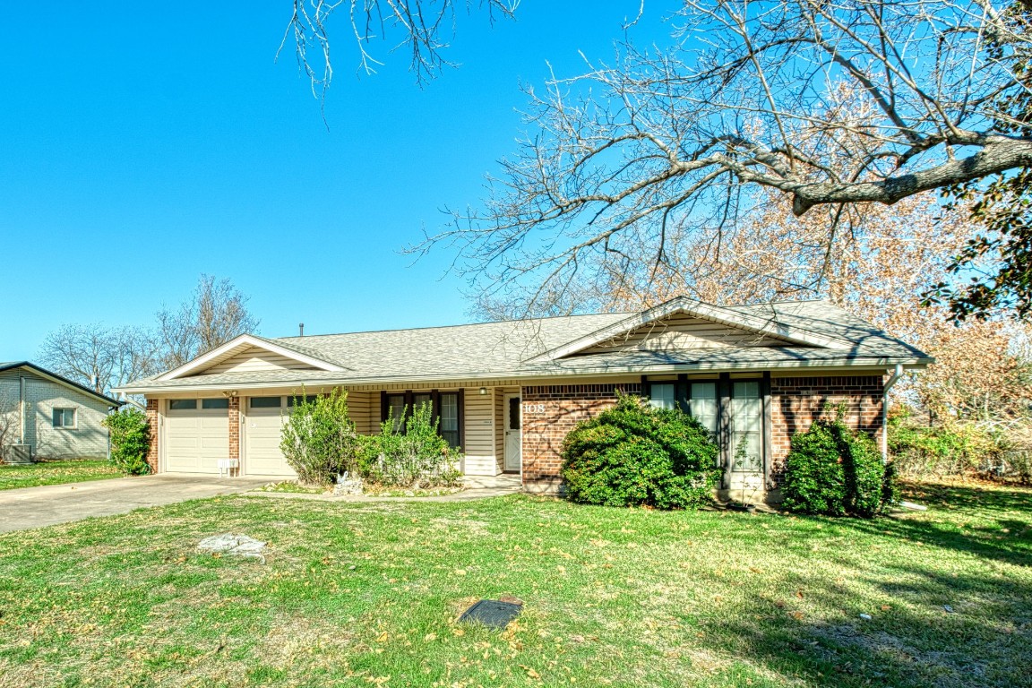 For Sale: 108 Fairlane Drive Blog Image Banner