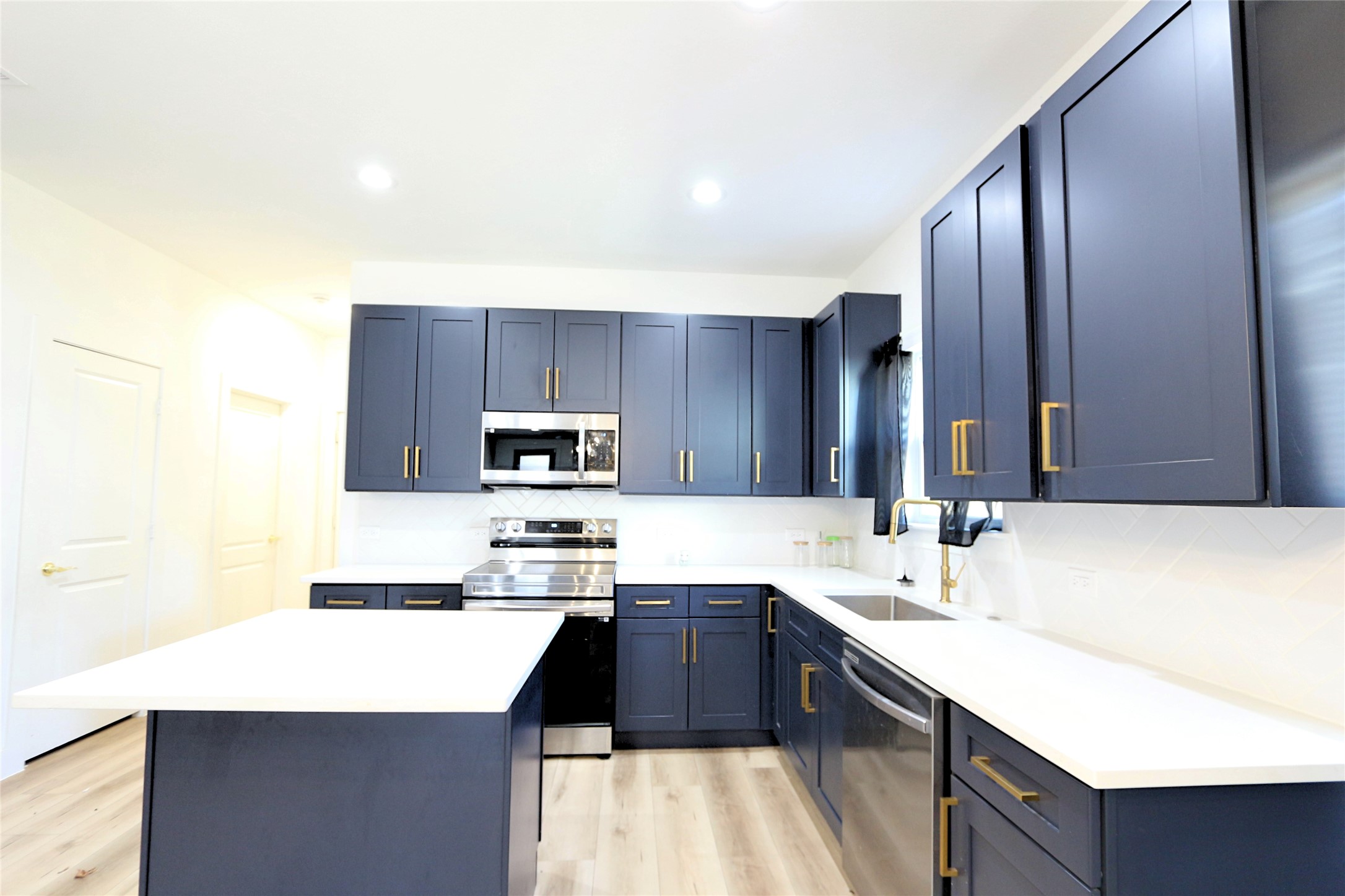 3905 Spence Street , Dallas, TX, 75215 | 20826071 | Realty Texas LLC