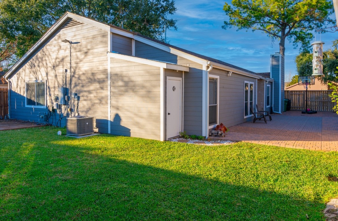 11935 Kemp Hollow Lane , Houston, TX, 77043 | 79575399 | Realty Texas LLC