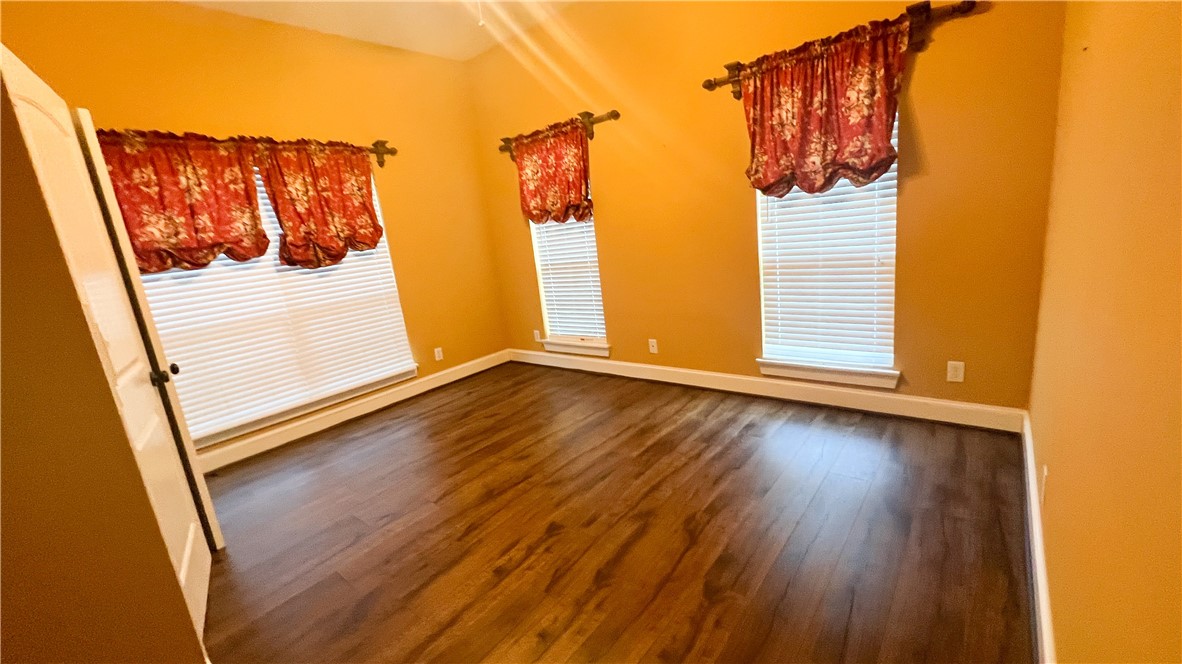 9500 Mayfield Avenue A, Shiro, TX, 77876 | 25000899 | Realty Texas LLC