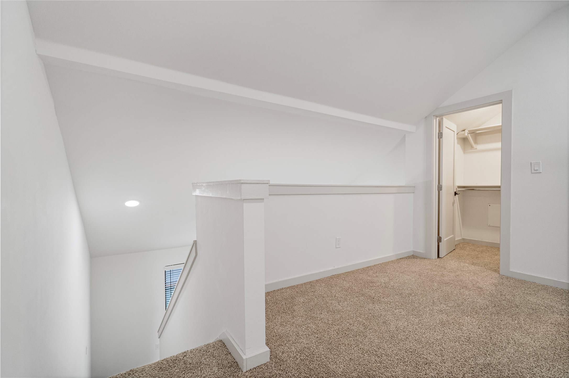 2909 Lucas Drive 208 , Dallas, TX, 75219 | 20823426 | Realty Texas LLC