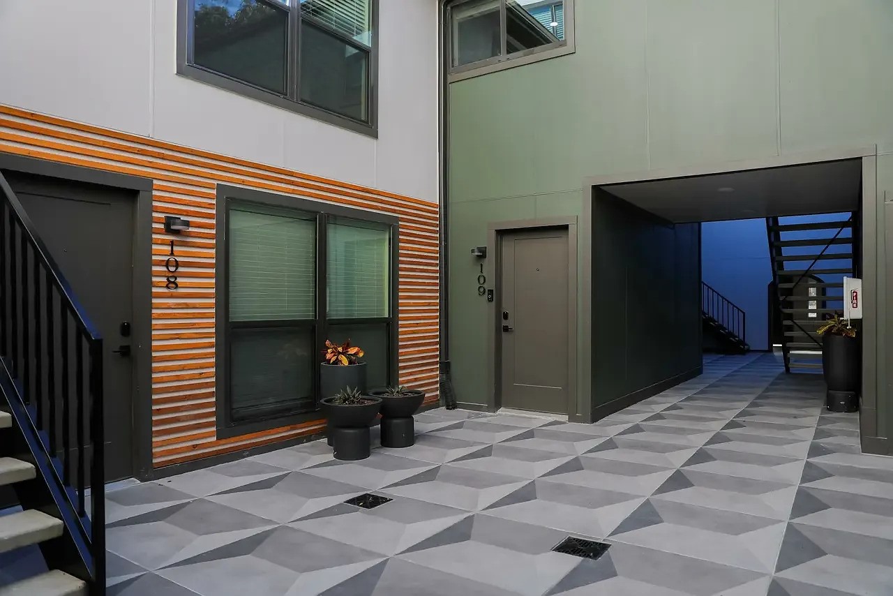 2909 Lucas Drive 208 , Dallas, TX, 75219 | 20823426 | Realty Texas LLC