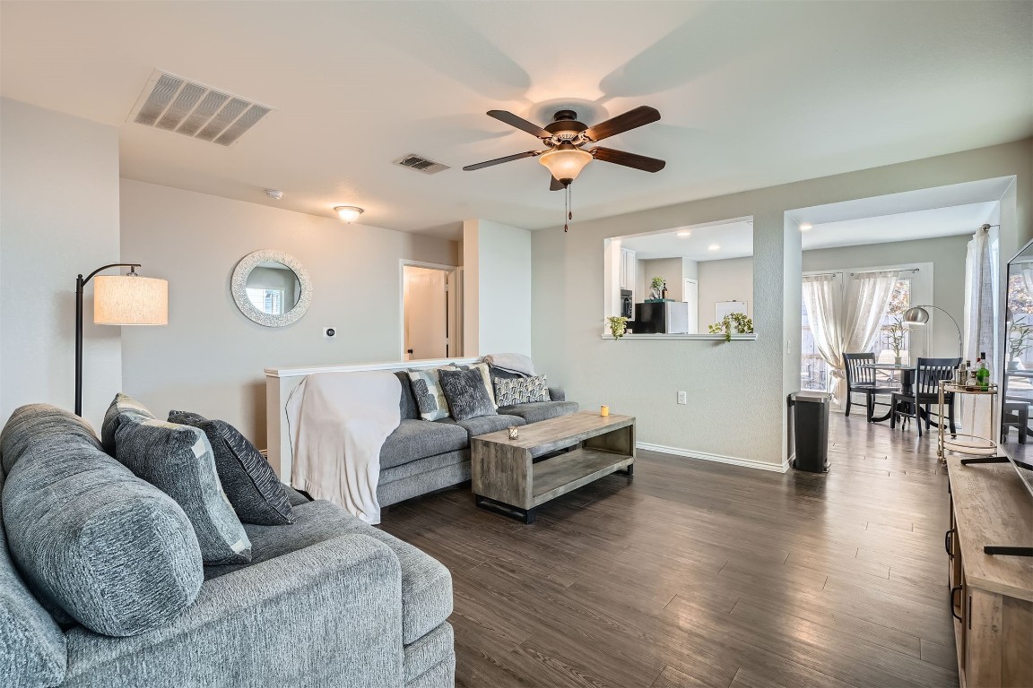 6725 Derby Downs Drive , Austin, TX, 78747 | 5001334 | Realty Texas LLC