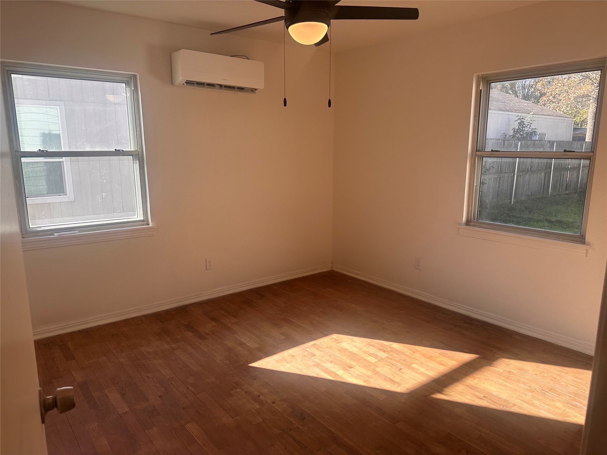 1101 Rindie Street , Irving, TX, 75060 | 20827334 | Realty Texas LLC