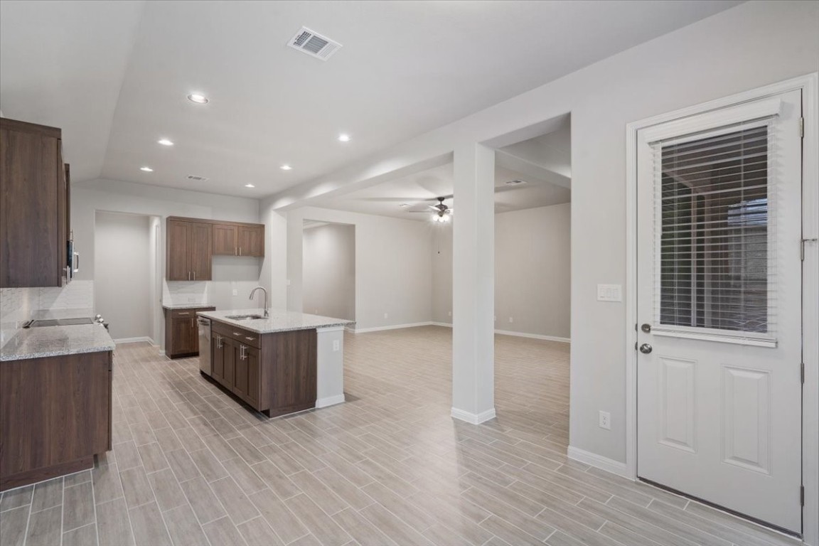 140 Scenic Hills Circle , Georgetown, TX, 78628 | 5462487 | Realty Texas LLC