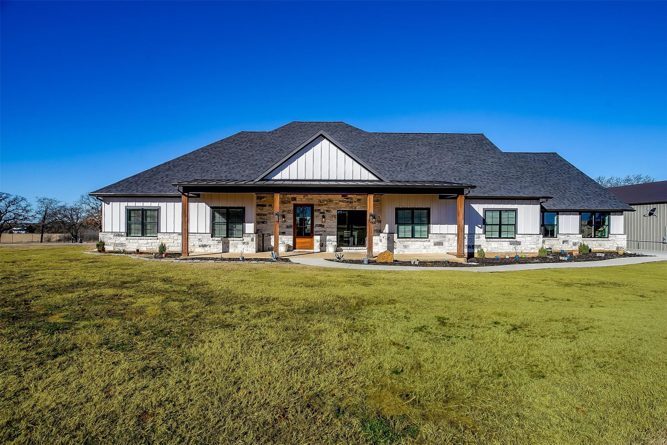 5621 County Road 803 , Joshua, TX, 76058 | 20826240 | Realty Texas LLC
