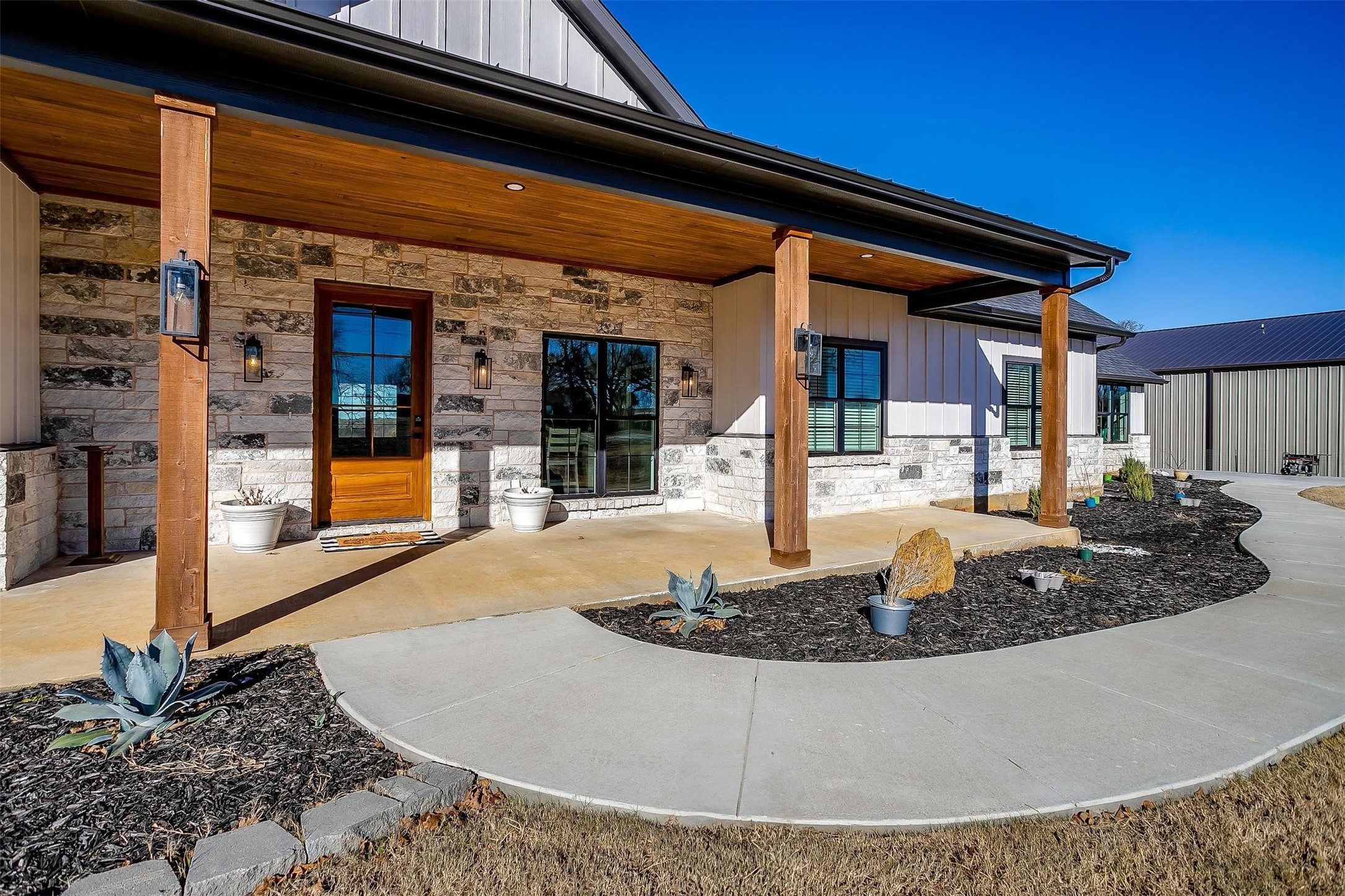 5621 County Road 803 , Joshua, TX, 76058 | 20826240 | Realty Texas LLC