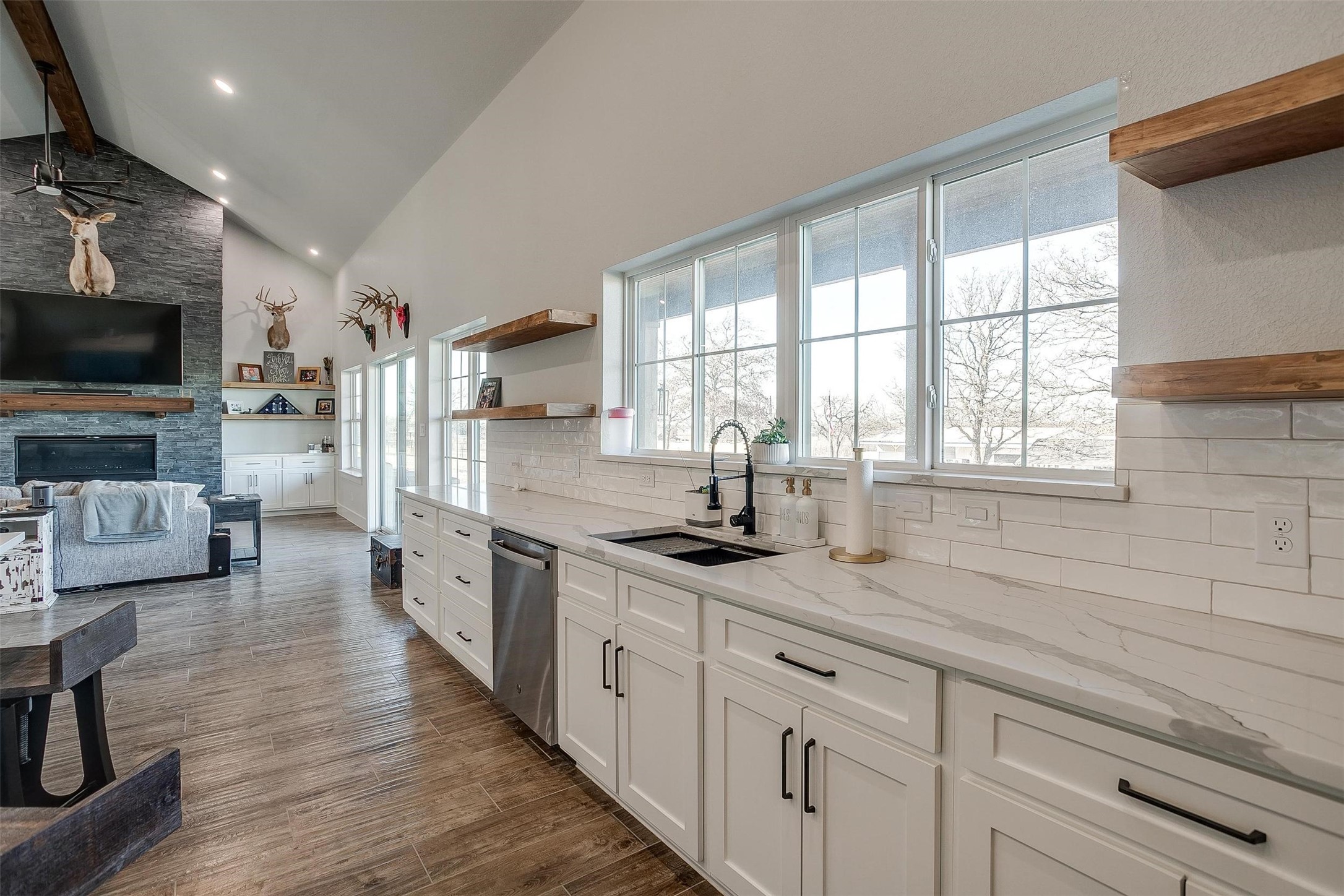 5621 County Road 803 , Joshua, TX, 76058 | 20826240 | Realty Texas LLC