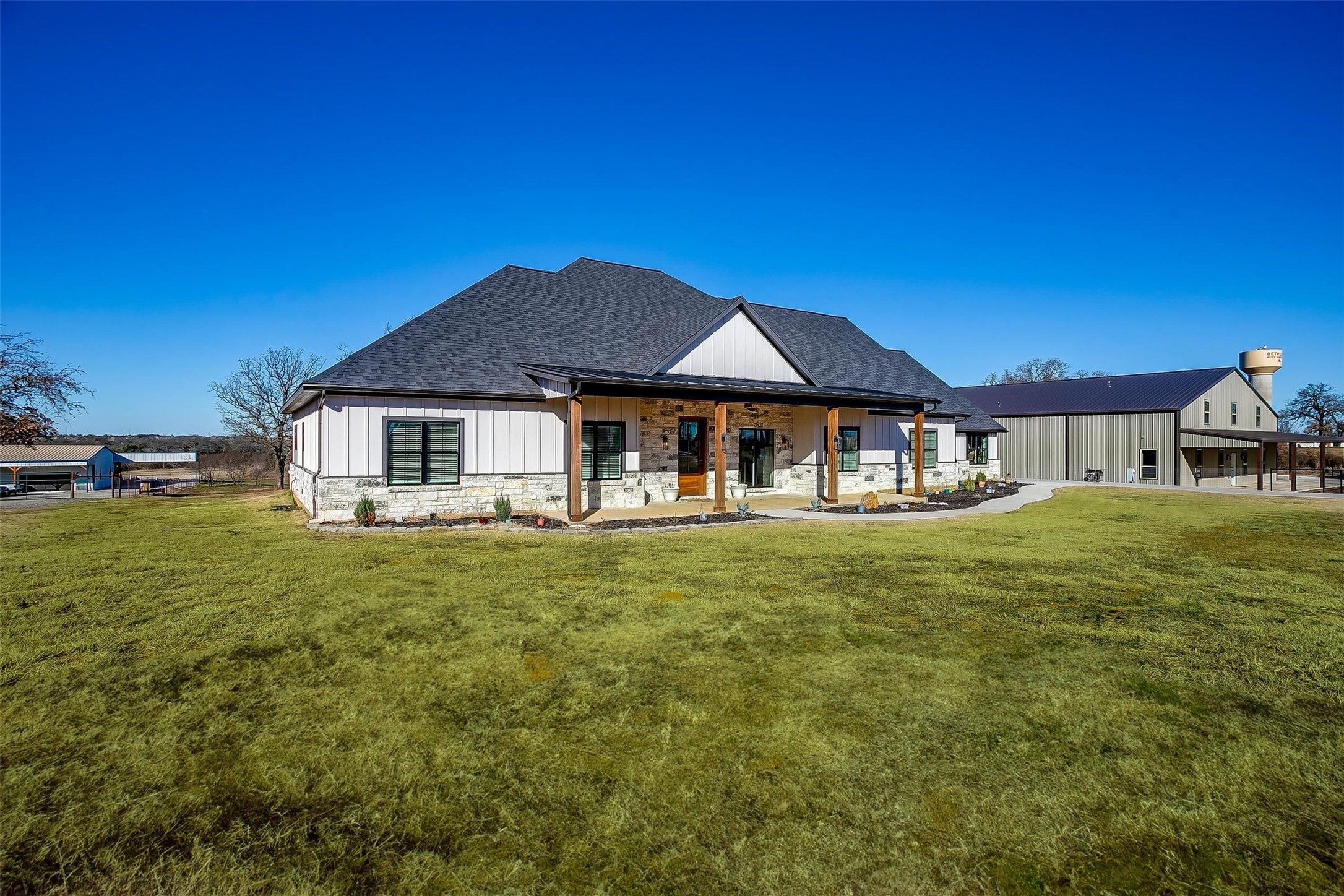 5621 County Road 803 , Joshua, TX, 76058 | 20826240 | Realty Texas LLC