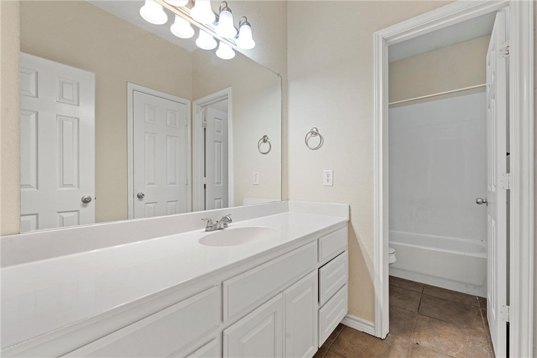 2528 S 3rd Street , Waco, TX, 76706 | 227838 | Realty Texas LLC