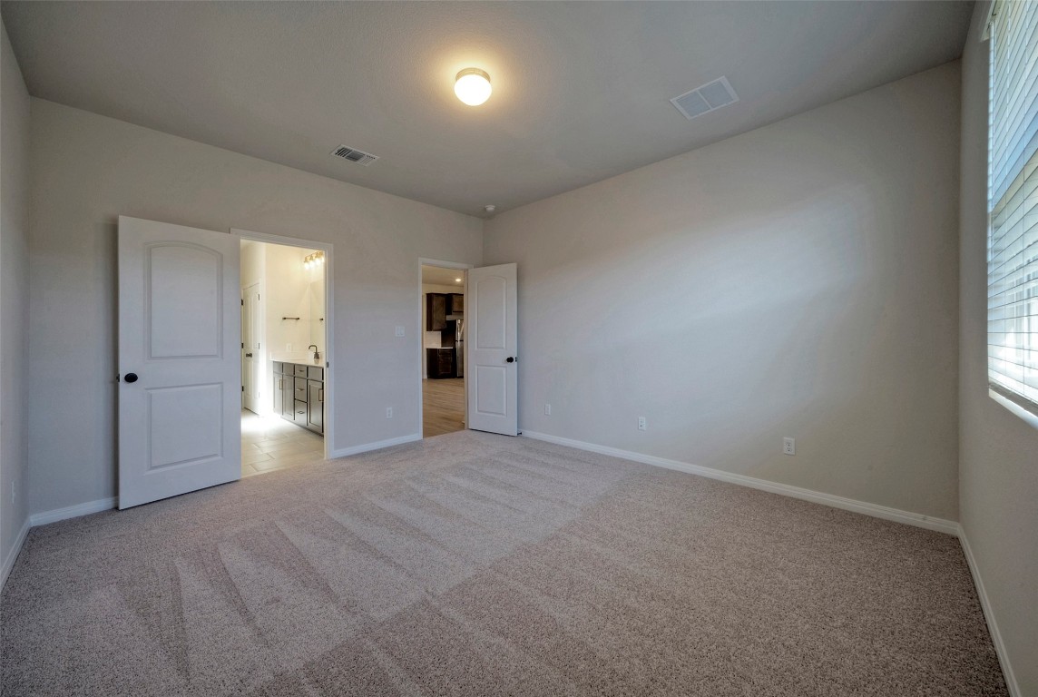 725 Palo Brea Loop , Hutto, TX, 78634 | 9726642 | Realty Texas LLC