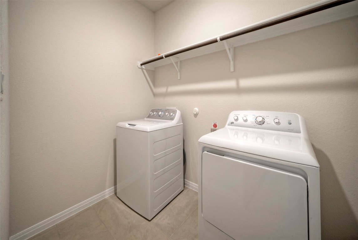 725 Palo Brea Loop , Hutto, TX, 78634 | 9726642 | Realty Texas LLC