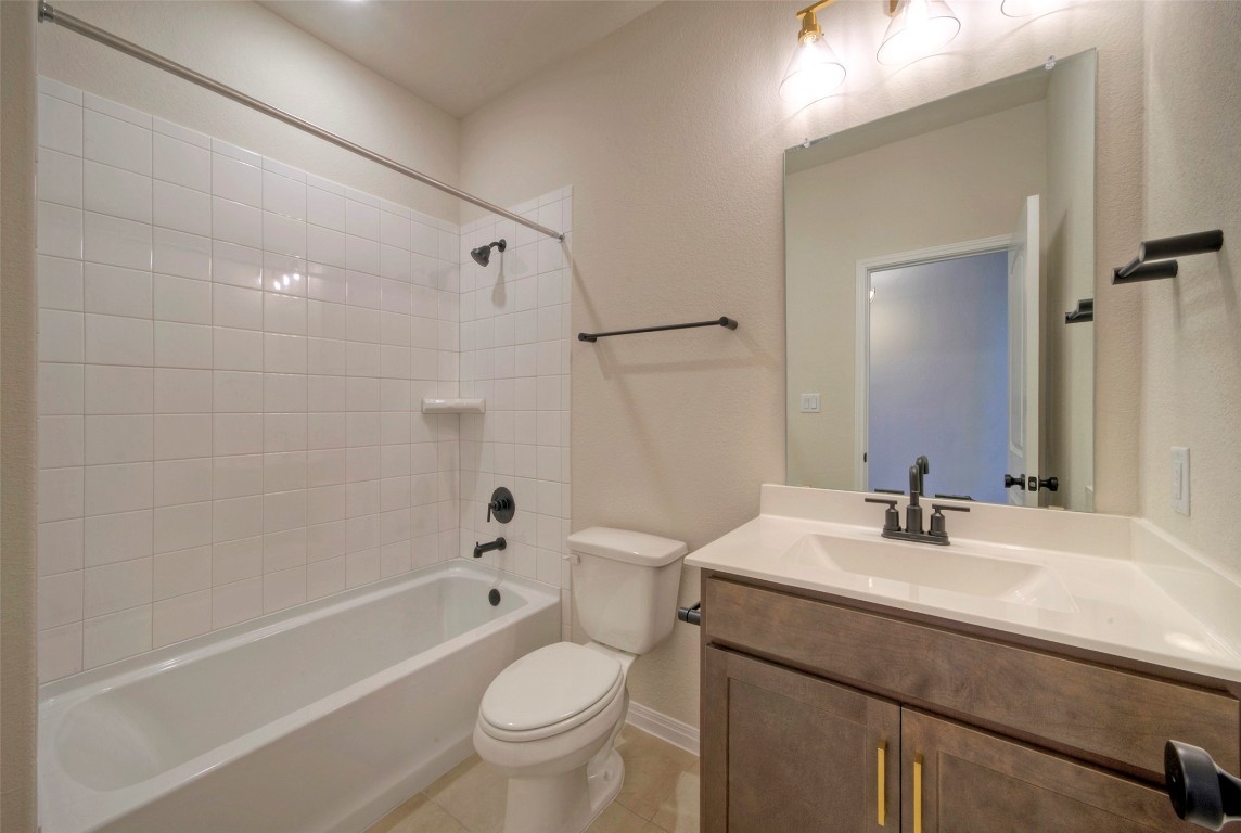 725 Palo Brea Loop , Hutto, TX, 78634 | 9726642 | Realty Texas LLC