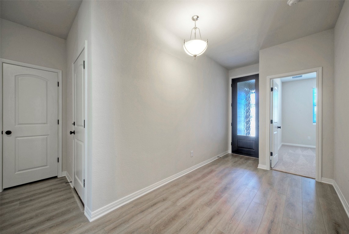 725 Palo Brea Loop , Hutto, TX, 78634 | 9726642 | Realty Texas LLC