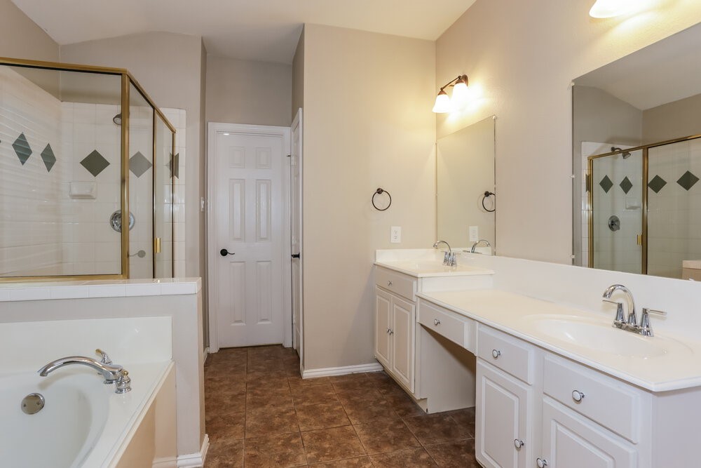 1302 Rosebrook Drive , Mansfield, TX, 76063 | 20829034 | Realty Texas LLC