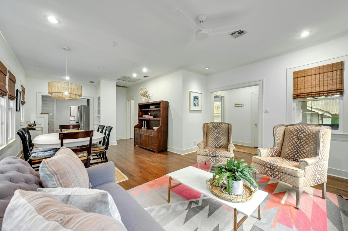 510 Academy Drive , Austin, TX, 78704 | 9757615 | Realty Texas LLC