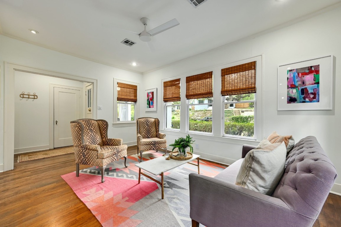 510 Academy Drive , Austin, TX, 78704 | 9757615 | Realty Texas LLC