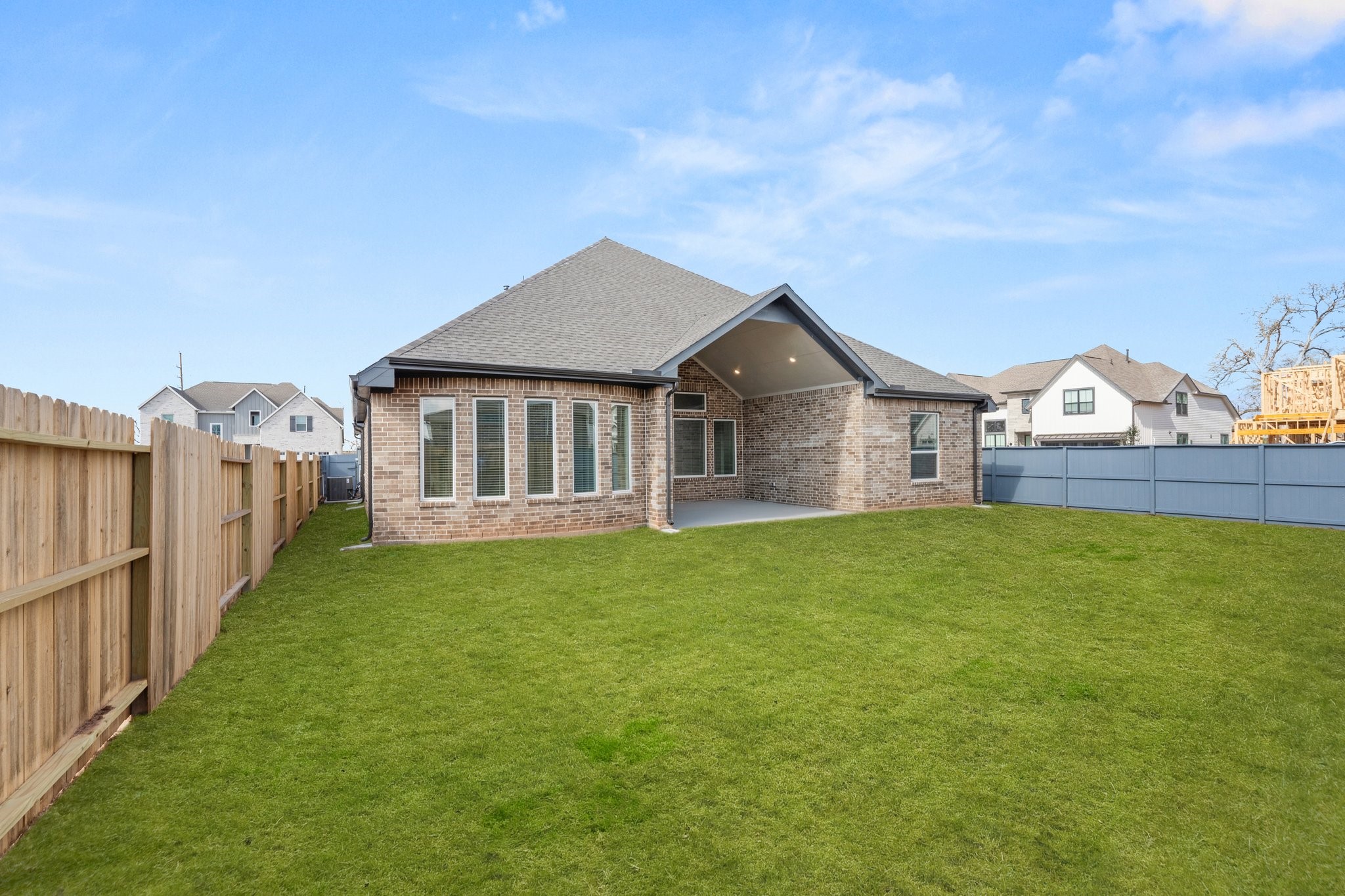 32703 Fly Fish Way , Fulshear, TX, 77441 | 9361146 | Realty Texas LLC