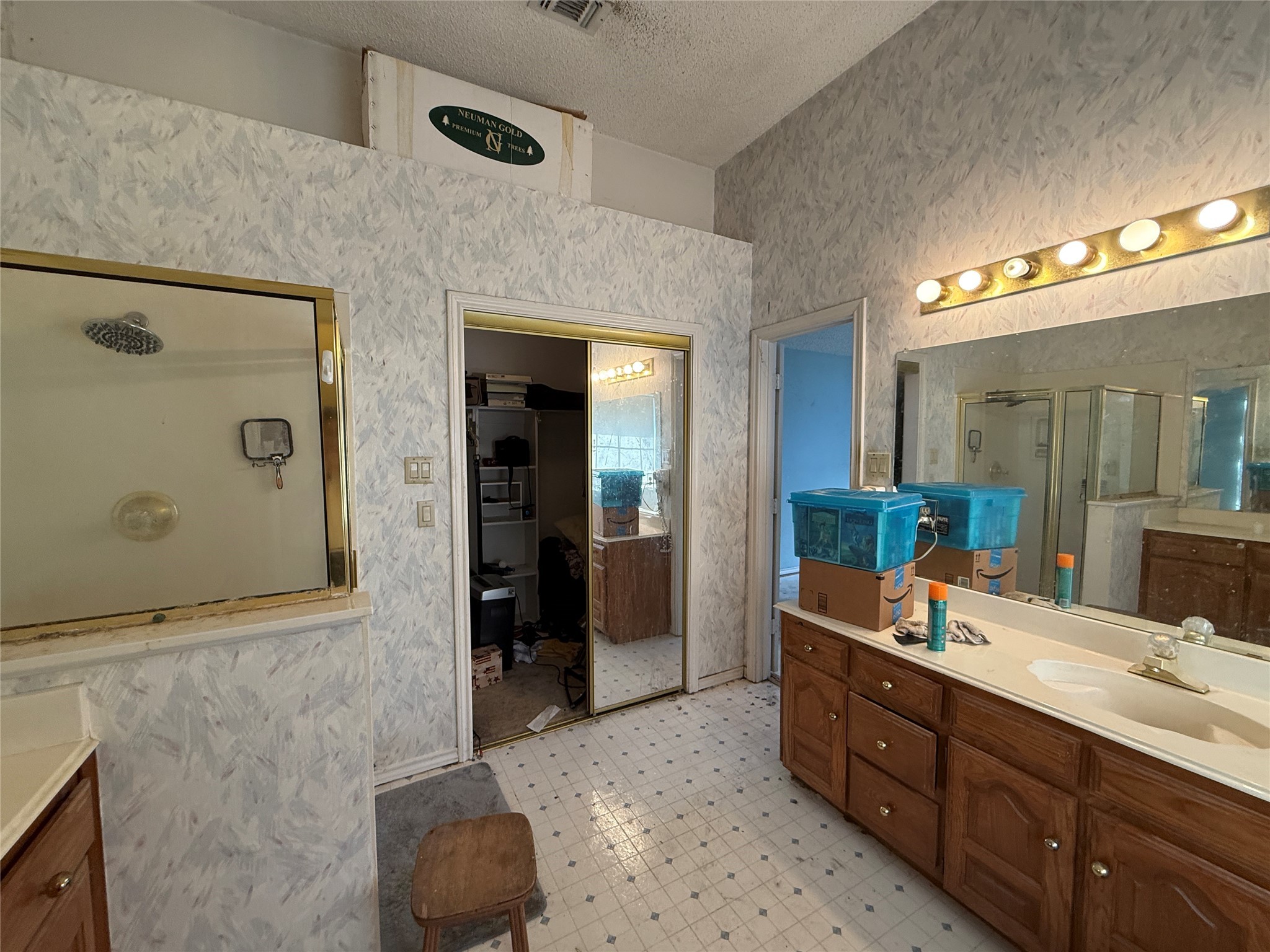 3719 Dahlia Drive , Grand Prairie, TX, 75052 | 20829673 | Realty Texas LLC