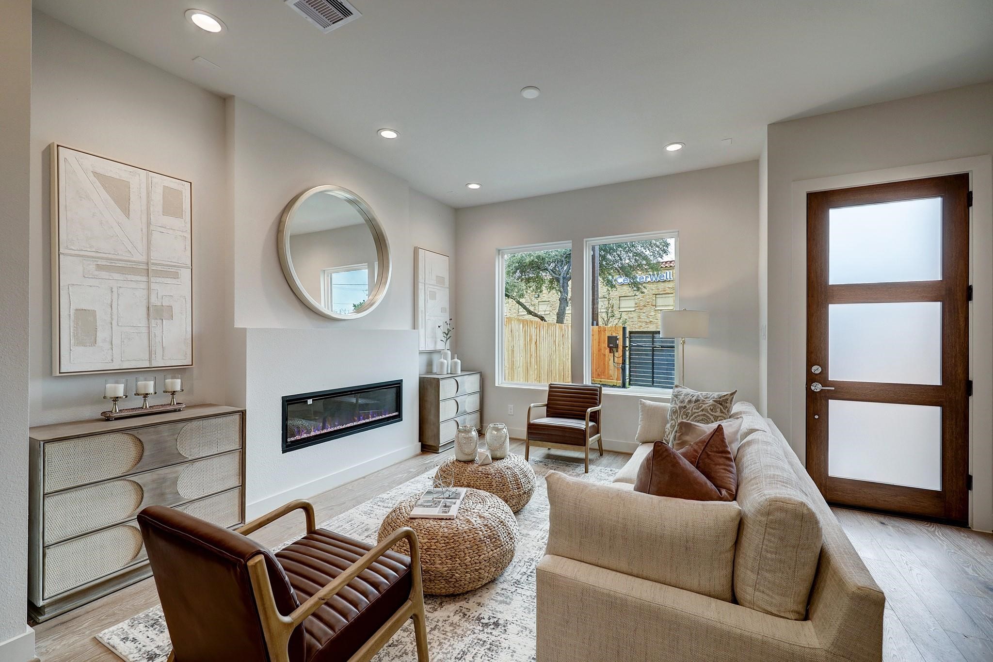5215 Texas Street , Houston, TX, 77011 | 9318634 | Realty Texas LLC