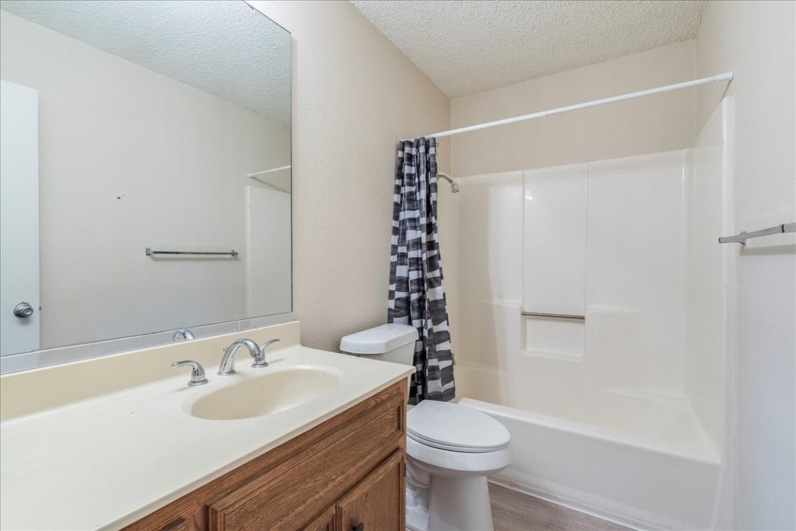 10616 Mellow Meadows Drive 1b , Austin, TX, 78750 | 4788471 | Realty Texas LLC