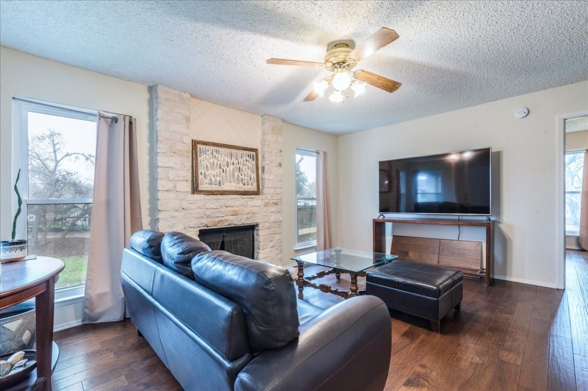 10616 Mellow Meadows Drive 1b , Austin, TX, 78750 | 4788471 | Realty Texas LLC