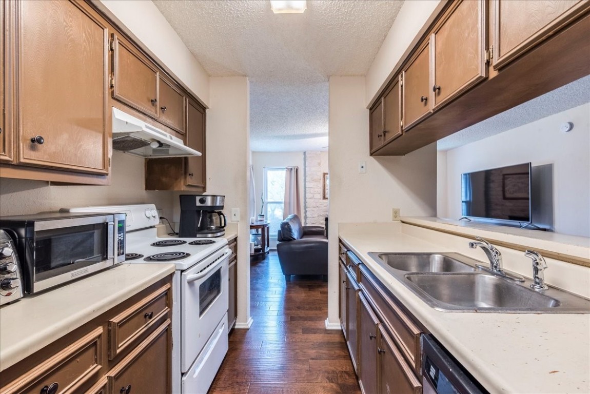 10616 Mellow Meadows Drive 1b , Austin, TX, 78750 | 4788471 | Realty Texas LLC