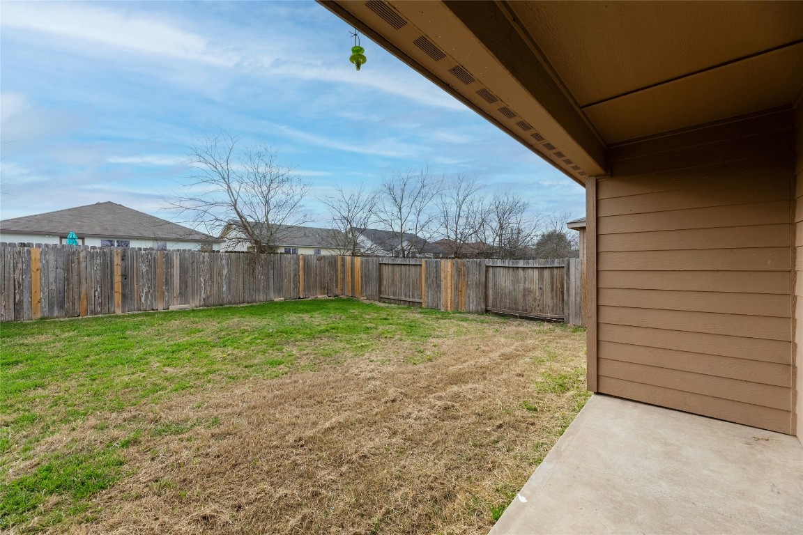 213 J E Brown Drive, Jarrell, TX, 76537 | 1950565 | Realty Texas LLC