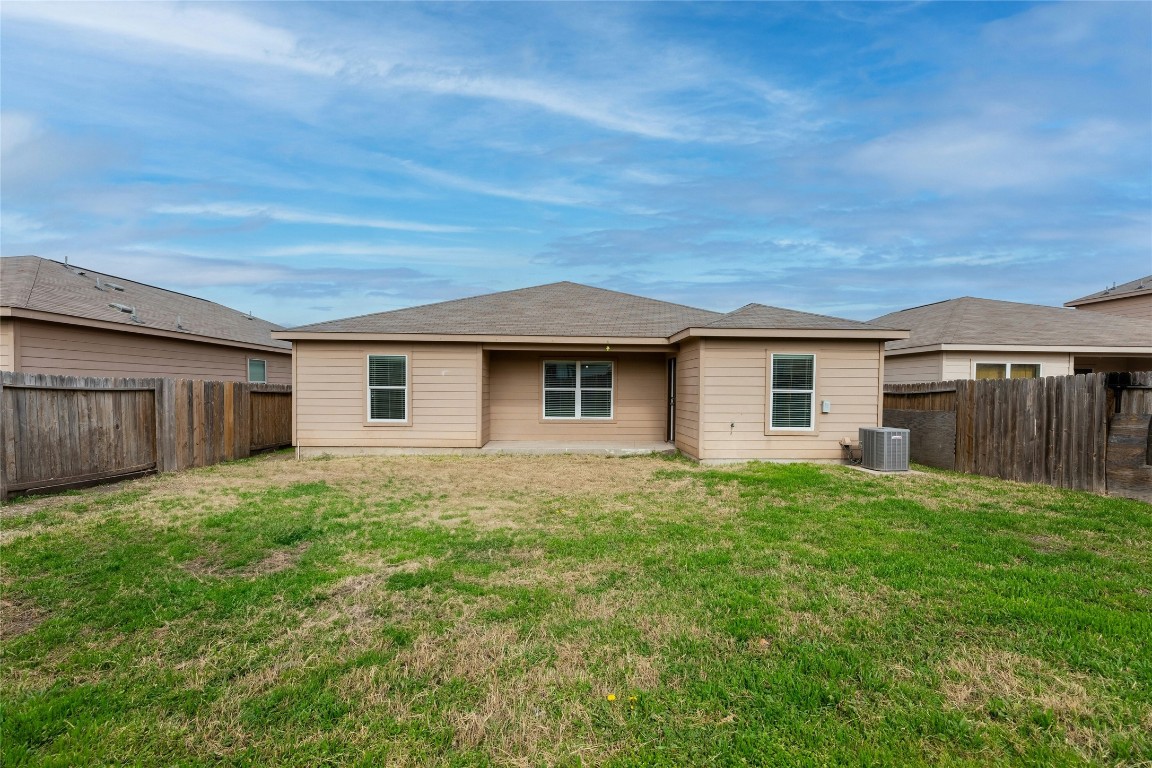 213 J E Brown Drive, Jarrell, TX, 76537 | 1950565 | Realty Texas LLC