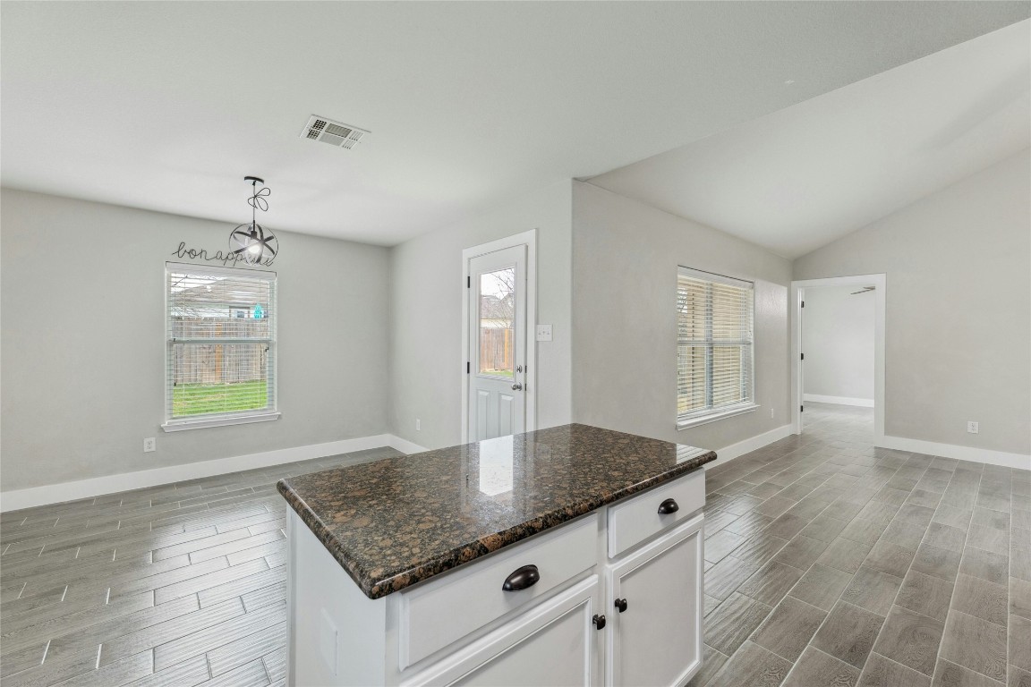 213 J E Brown Drive, Jarrell, TX, 76537 | 1950565 | Realty Texas LLC