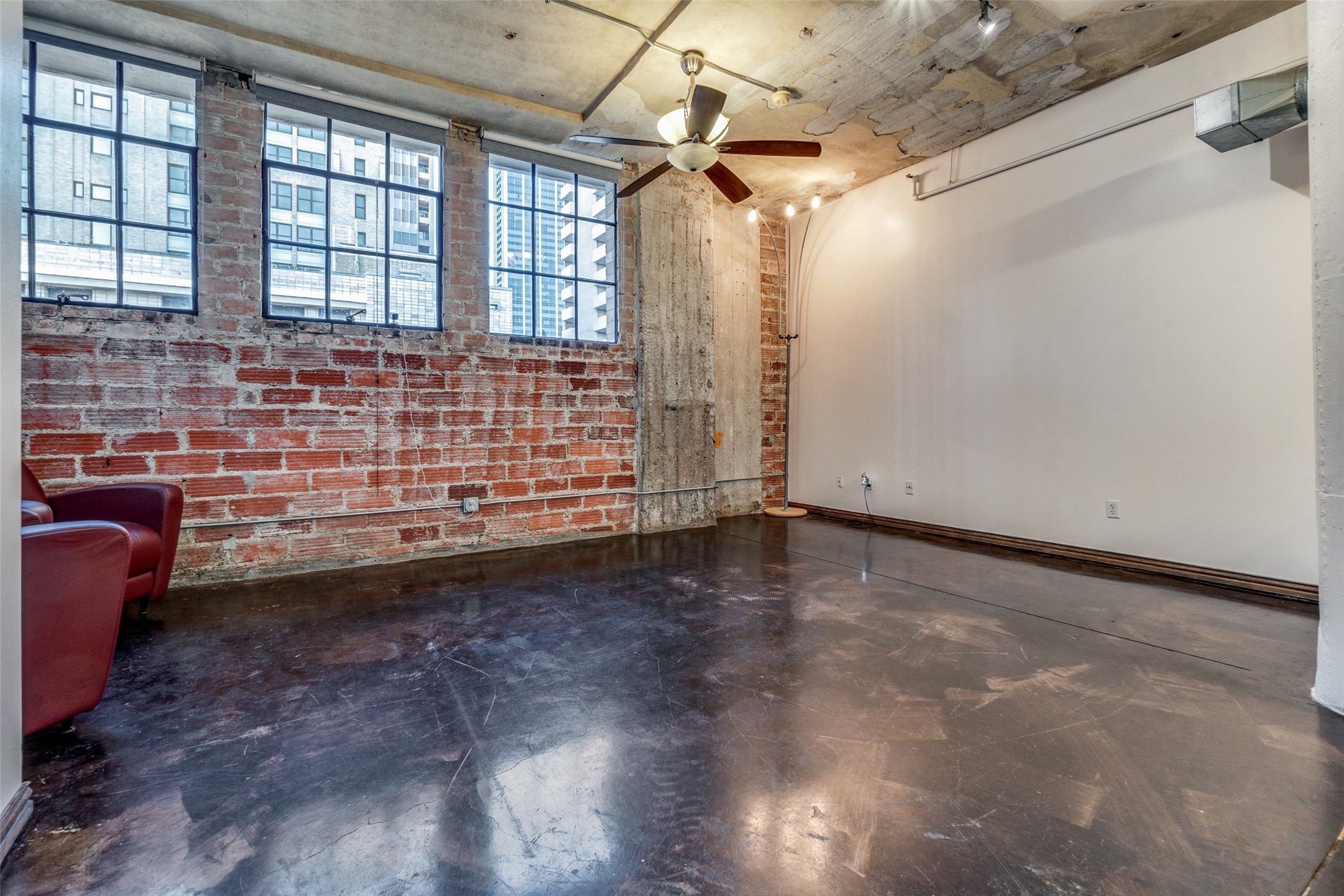1122 Jackson Street 1019 , Dallas, TX, 75202 | 20830902 | Realty Texas LLC