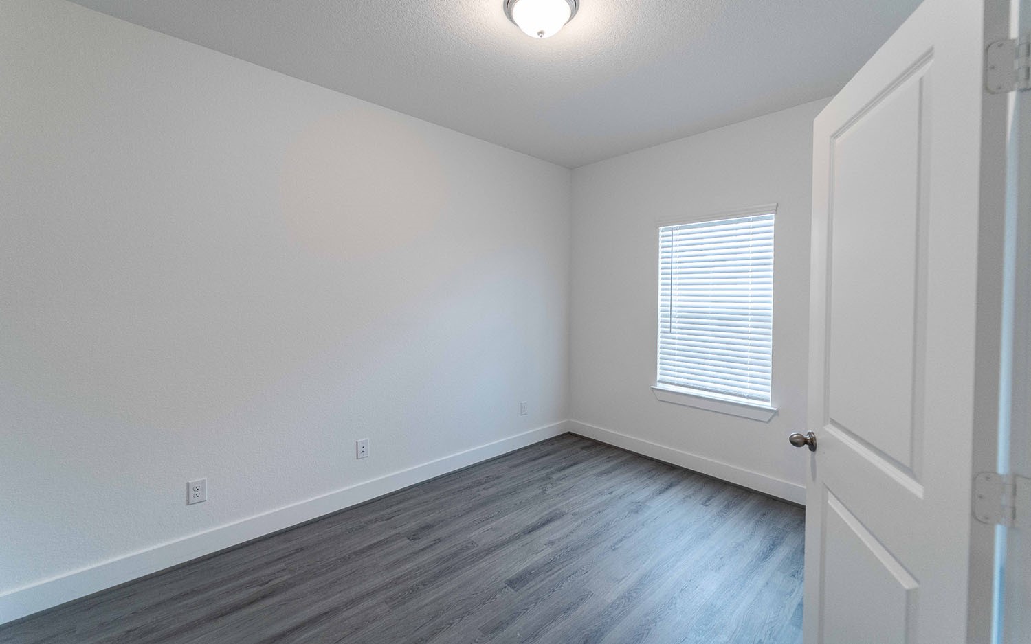 1934 Middle Pass Lane , Angleton, TX, 77515 | 56133543 | Realty Texas LLC