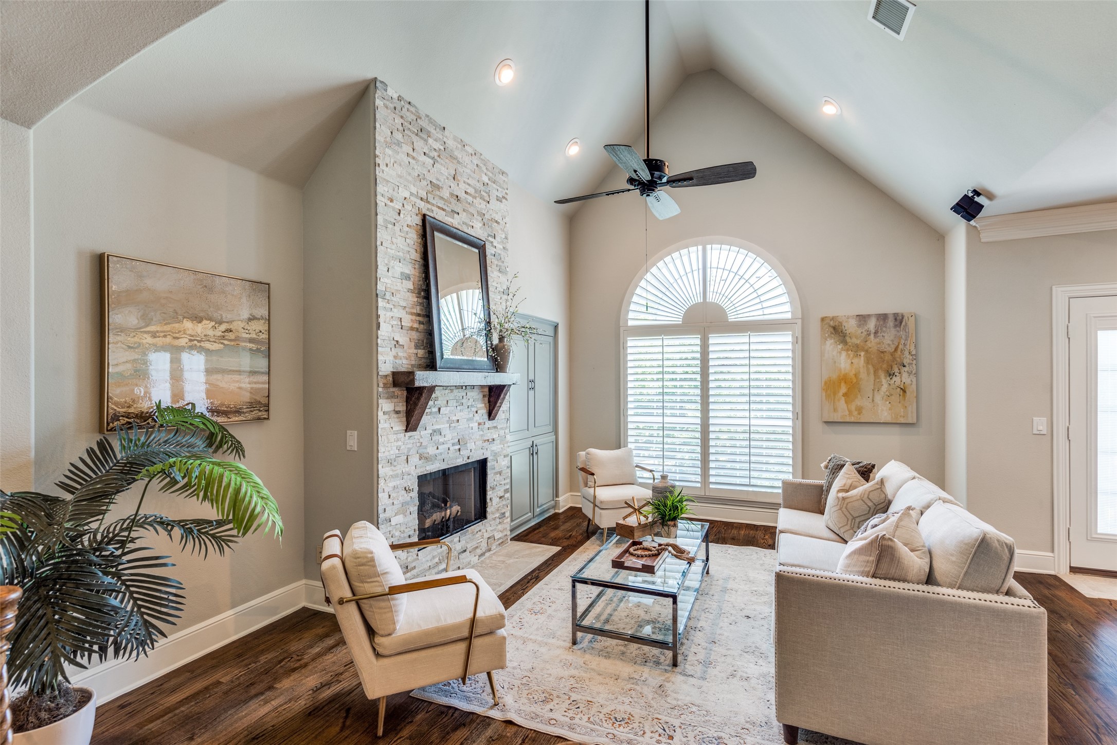 14901 Towne Lake Circle , Addison, TX, 75001 | 20830493 | Realty Texas LLC