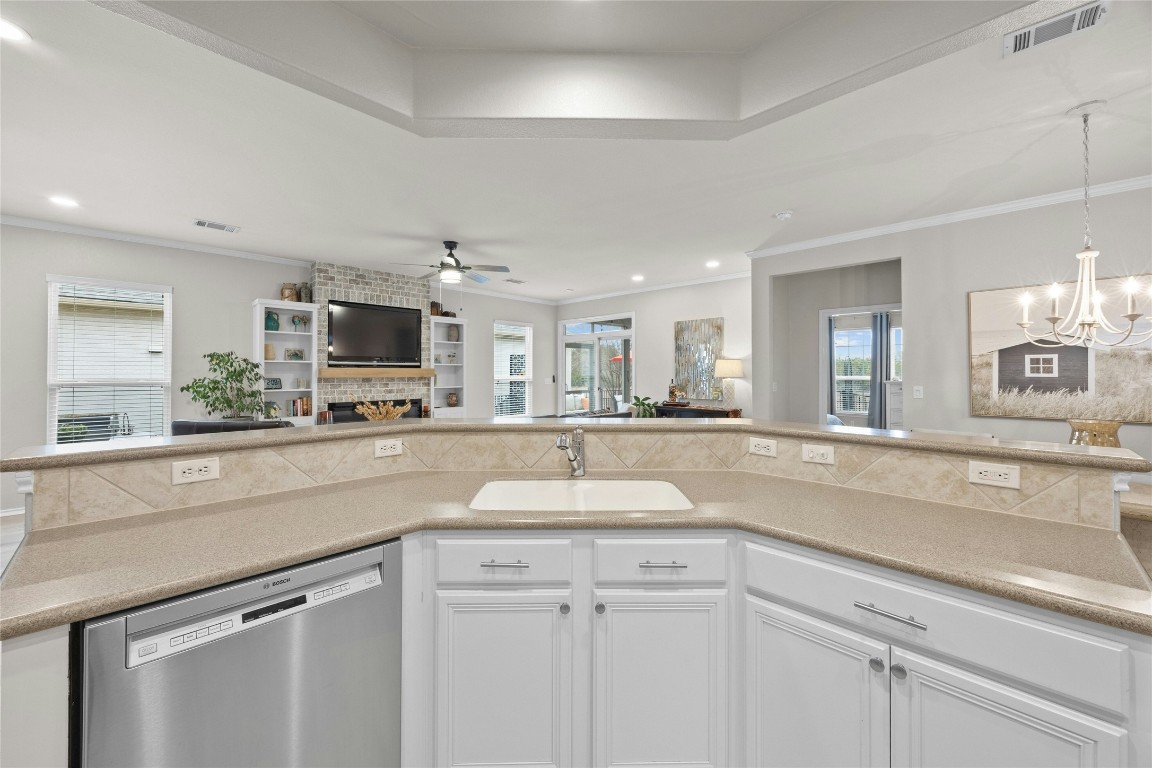 116 Granite Peak Cove , Georgetown, TX, 78633 | 6959111 | Realty Texas LLC