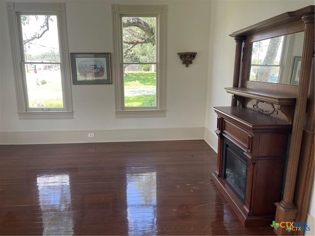 351 N Jefferson Street , Goliad, TX, 77963 | 568581 | Realty Texas LLC