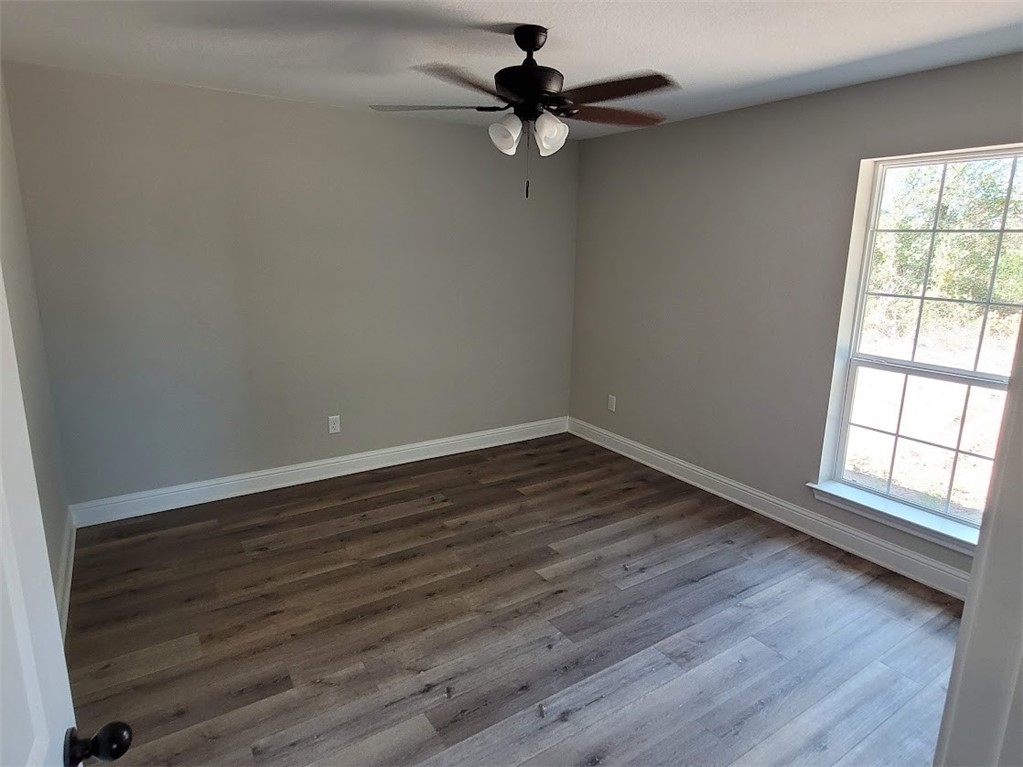 647 Mesquite Tree Road , Lacy Lakeview, TX, 76705 | 227901 | Realty Texas LLC
