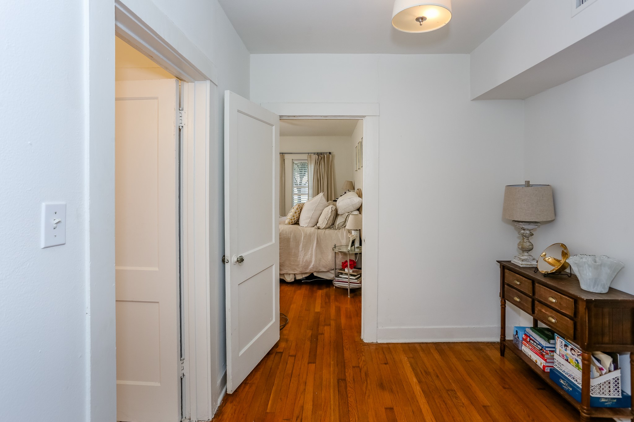 1824 Kipling Street , Houston, TX, 77098 | 97593216 | Realty Texas LLC