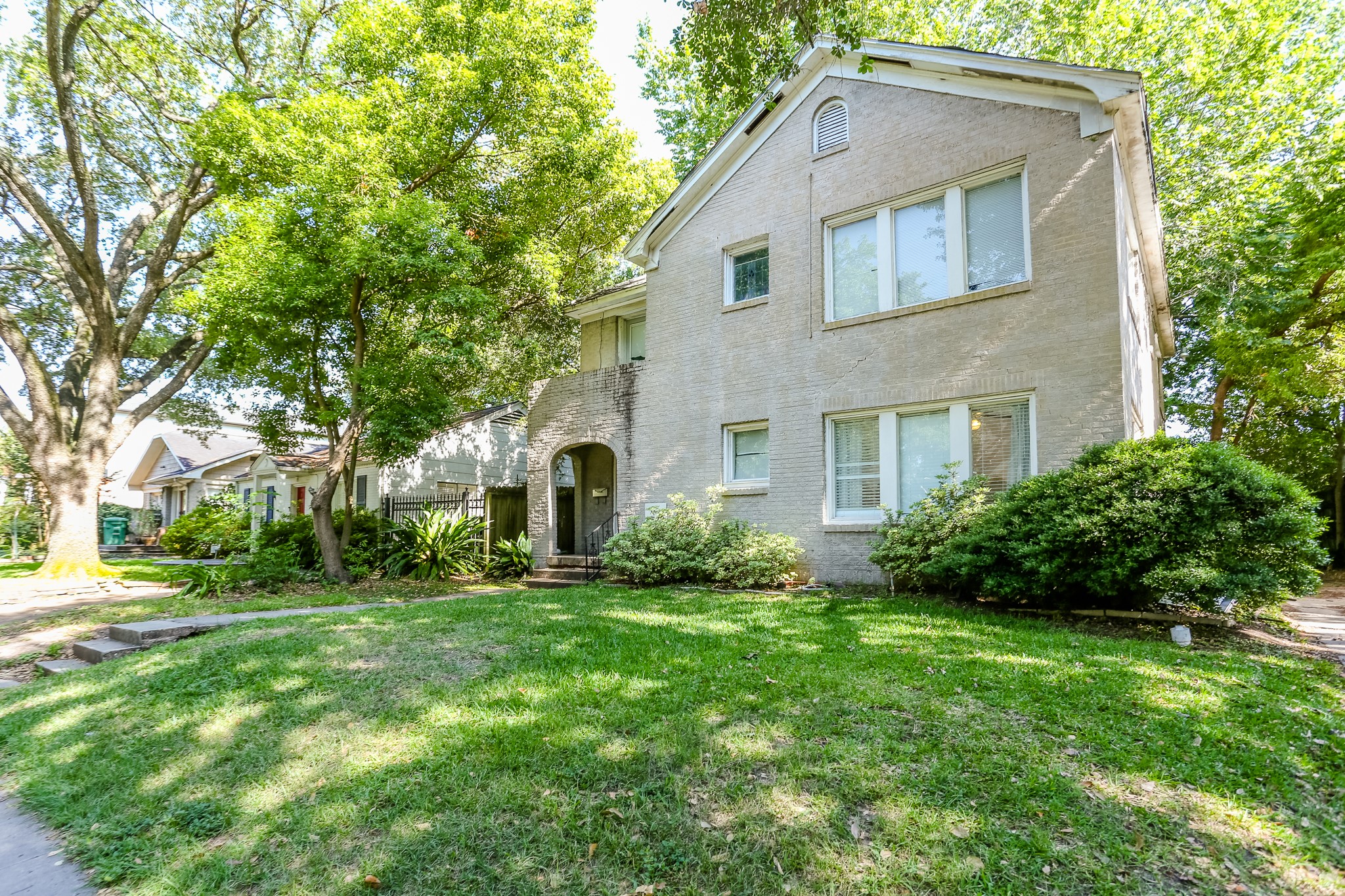 1824 Kipling Street , Houston, TX, 77098 | 97593216 | Realty Texas LLC
