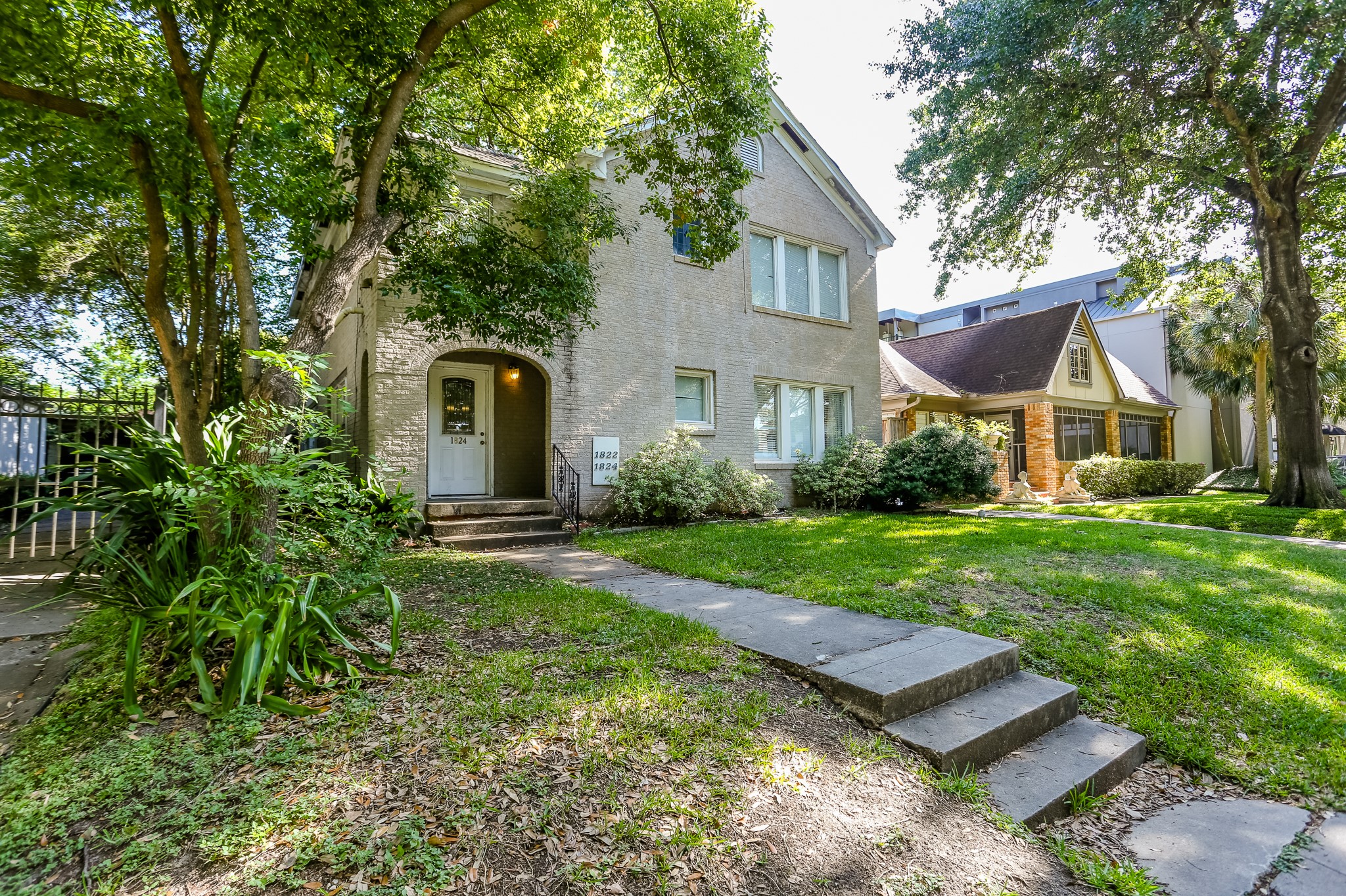 1824 Kipling Street , Houston, TX, 77098 | 97593216 | Realty Texas LLC