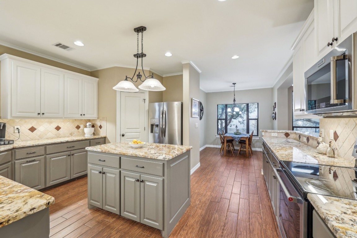 20201 Rancho Cielo Court , Lago Vista, TX, 78645 | 6314766 | Realty Texas LLC