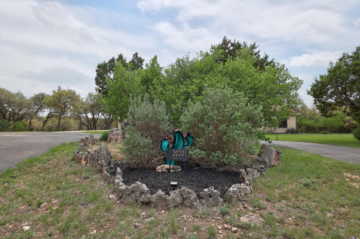 20201 Rancho Cielo Court , Lago Vista, TX, 78645 | 6314766 | Realty Texas LLC
