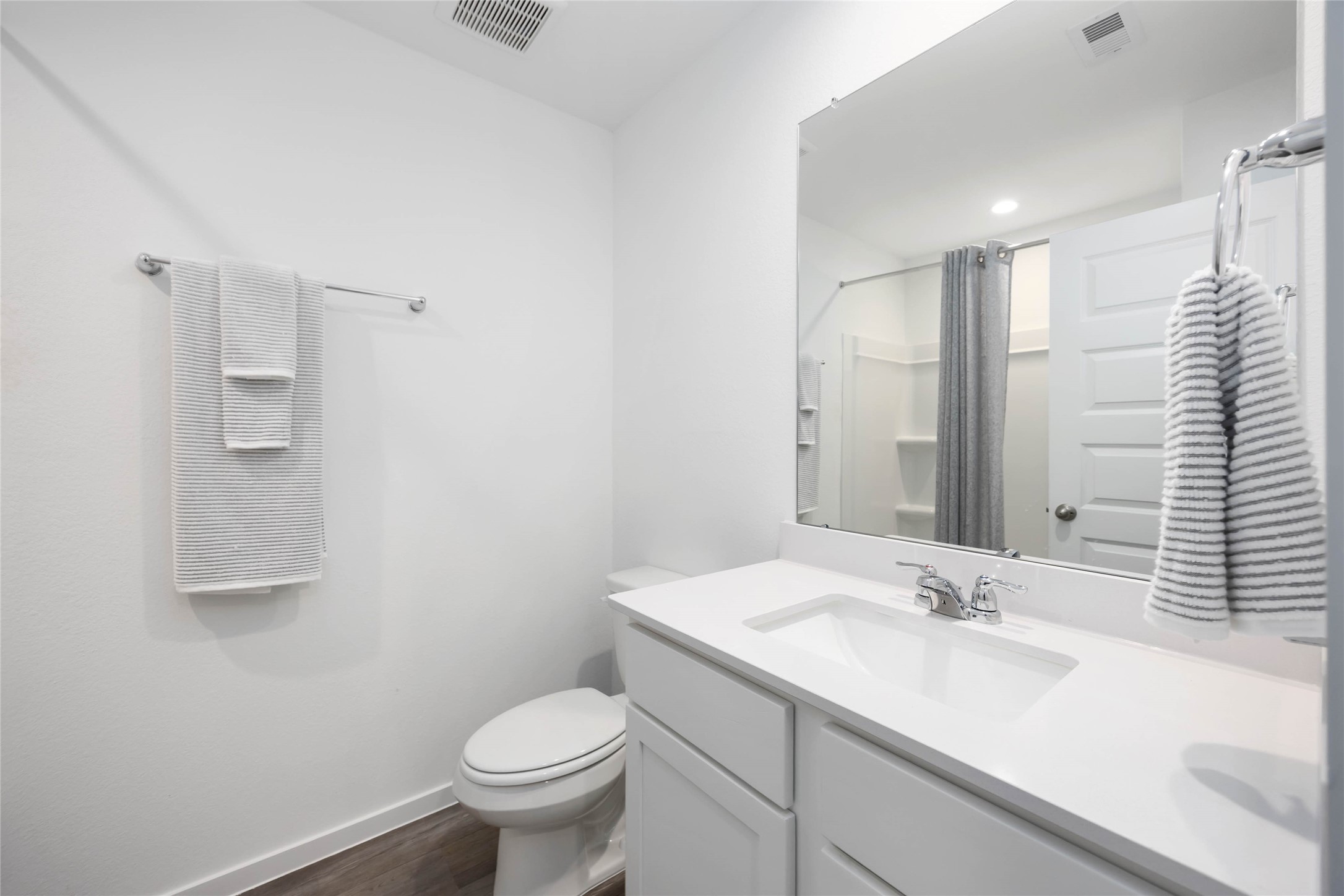 4819 Tili And Gili Street , Houston, TX, 77048 | 80100729 | Realty Texas LLC
