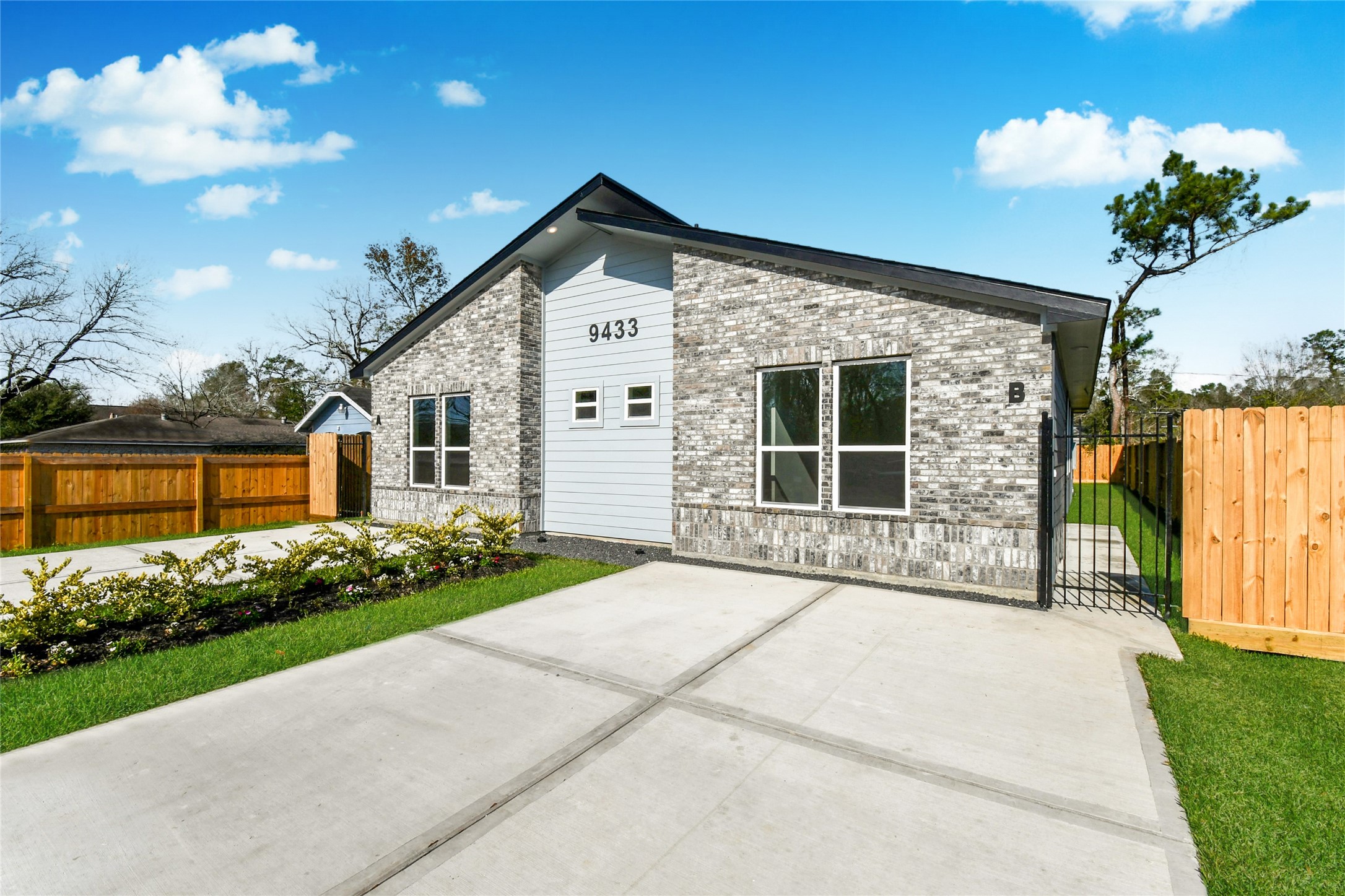 9433 Kentshire Drive , Houston, TX, 77078 | 65454333 | Realty Texas LLC