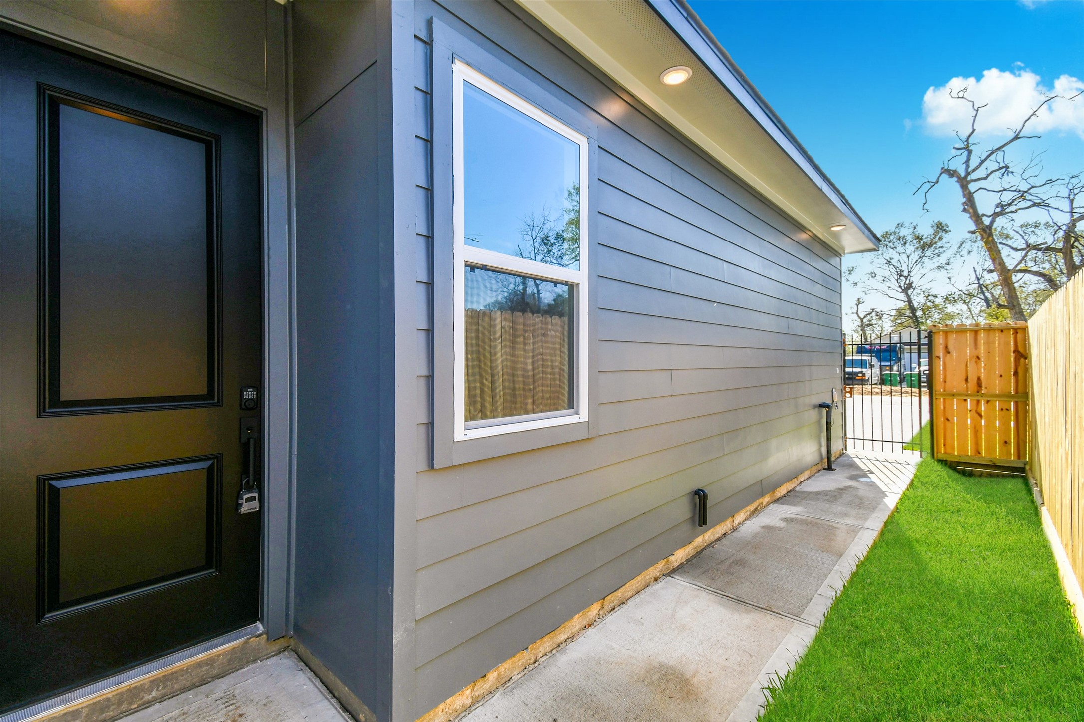 9433 Kentshire Drive , Houston, TX, 77078 | 65454333 | Realty Texas LLC