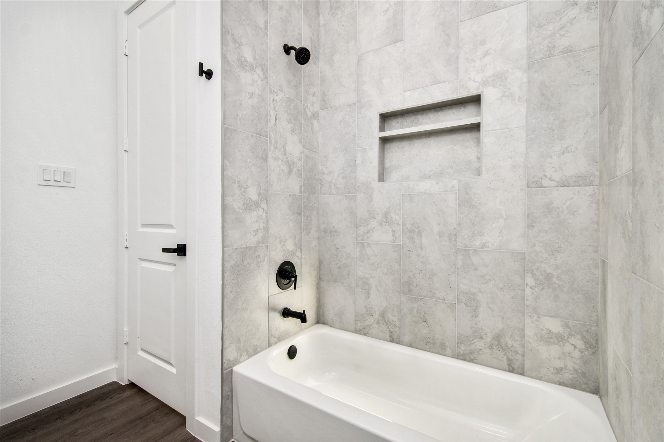 9433 Kentshire Drive , Houston, TX, 77078 | 65454333 | Realty Texas LLC