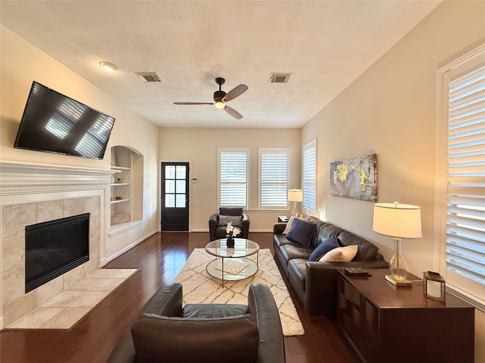 98 W Montfair Boulevard , The Woodlands, TX, 77382 | 59062921 | Realty Texas LLC