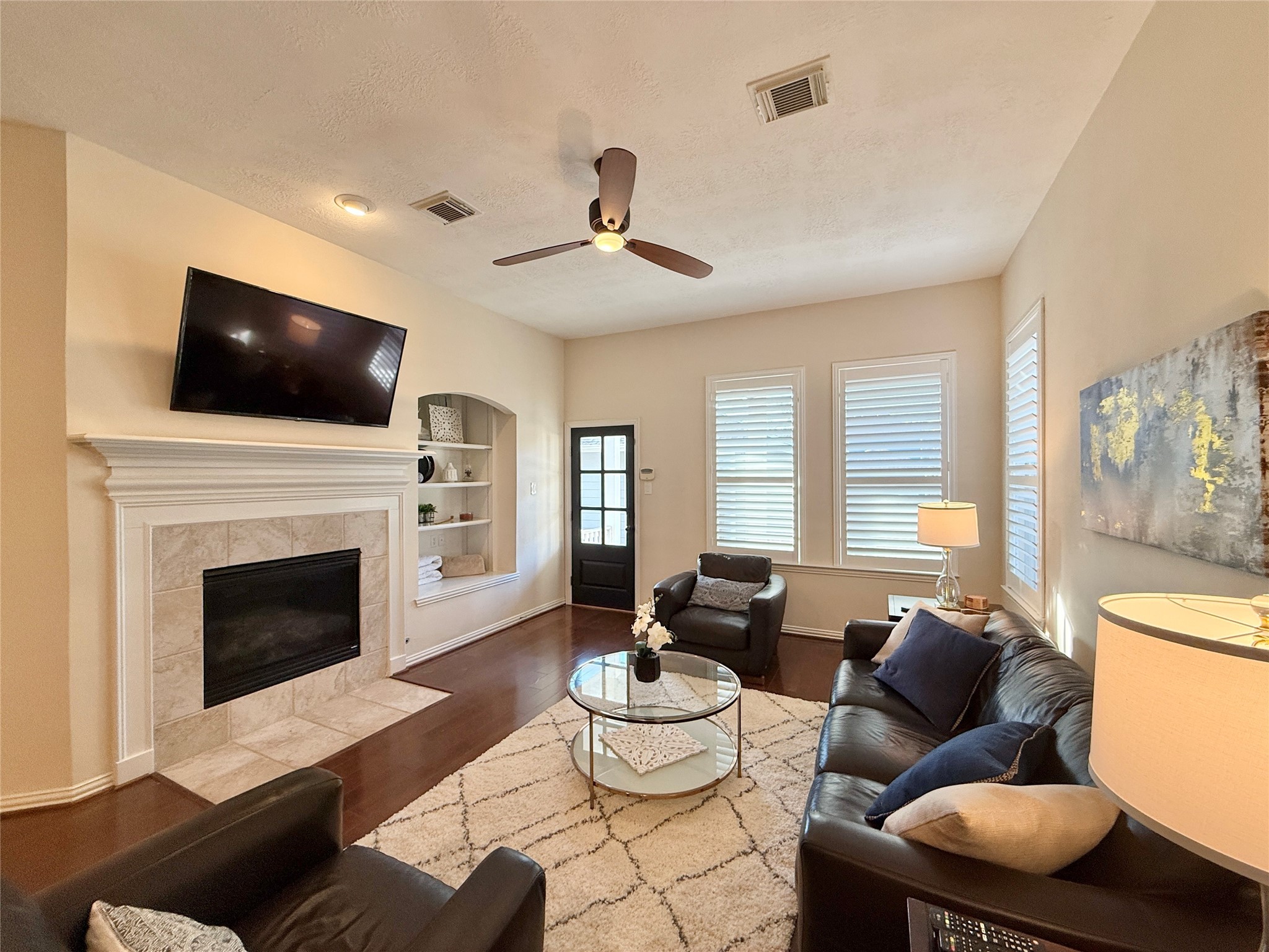 98 W Montfair Boulevard , The Woodlands, TX, 77382 | 59062921 | Realty Texas LLC