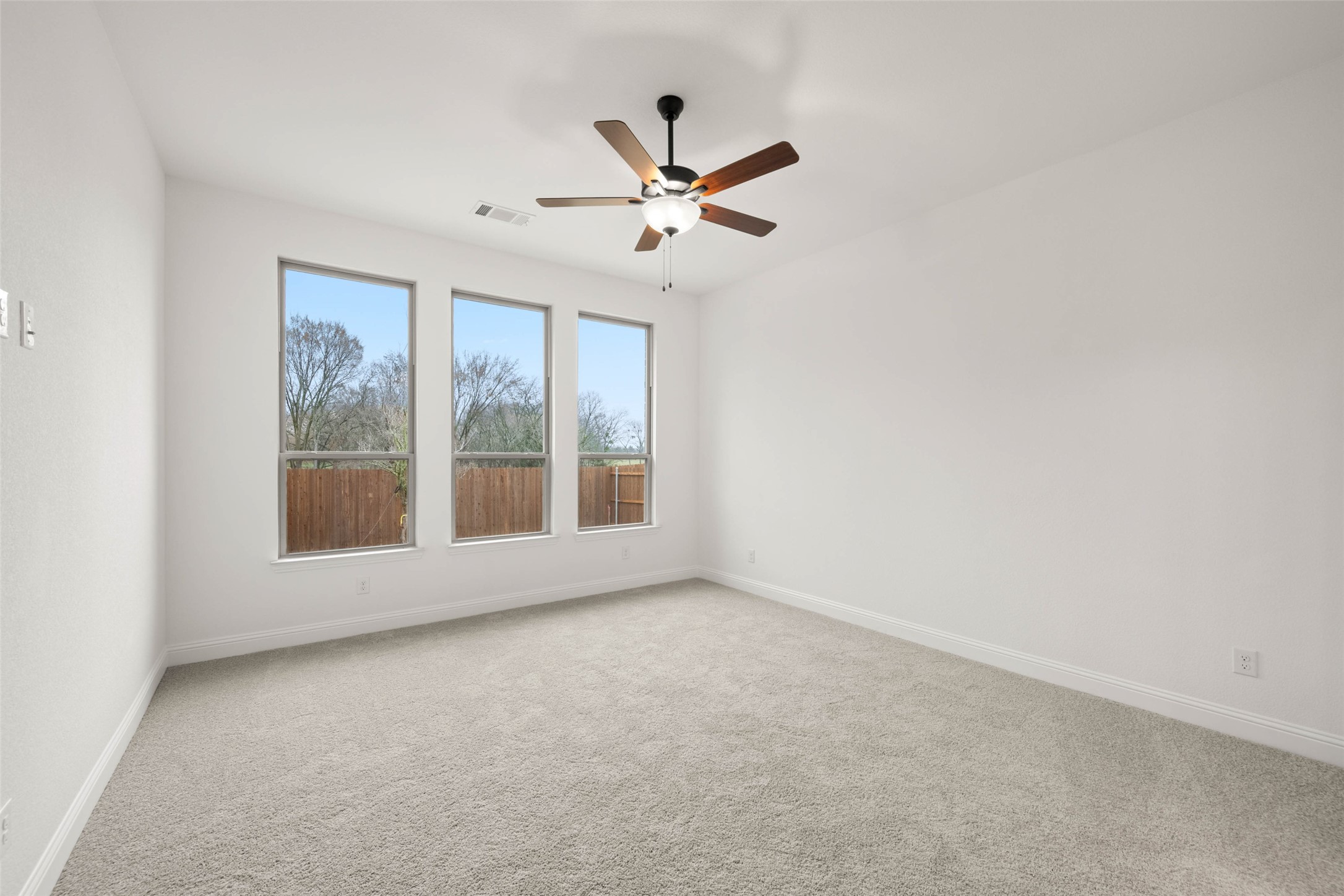 935 Richard Pittmon Drive , DeSoto, TX, 75115 | 20833758 | Realty Texas LLC